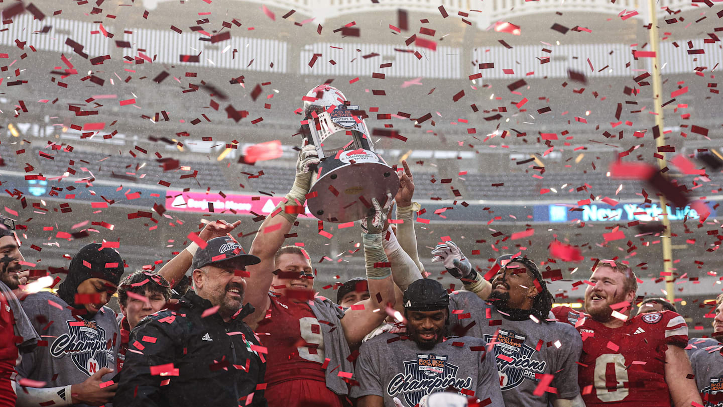 Nebraska Opens with 19th-Best Odds to Win the 2025-26 College Football Playoff