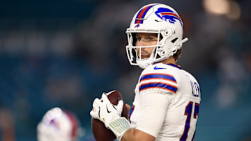 Buffalo Bills v Miami Dolphins