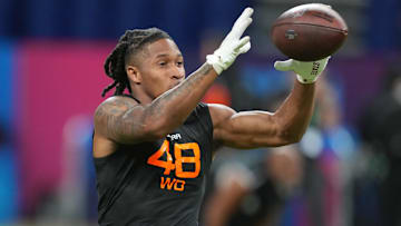 Mar 1, 2025; Indianapolis, IN, USA; Washington State wideout Kyle Williams (WO40) during the 2025 NFL Combine at Lucas Oil Stadium. Mandatory Credit: Kirby Lee-Imagn Images