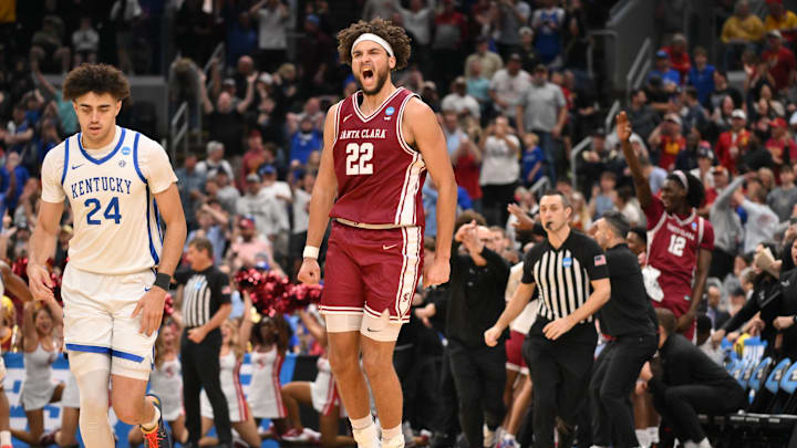 Mar 20, 2026; St. Louis, MO, USA; Santa Clara Broncos forward Allen Graves (22) reacts after making a basket against Kentucky Wildcats center Malachi Moreno (24) during the second half of a first round game of the men's 2026 NCAA Tournament at Enterprise Center.  Mandatory Credit: Jeff Curry-Imagn Images