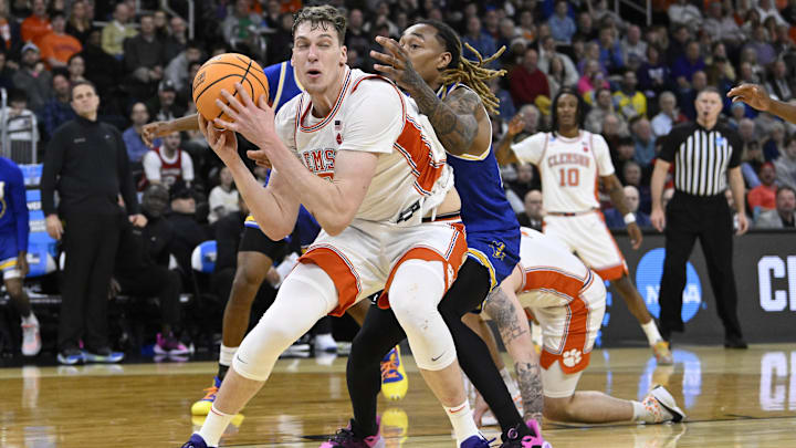 NCAAB News