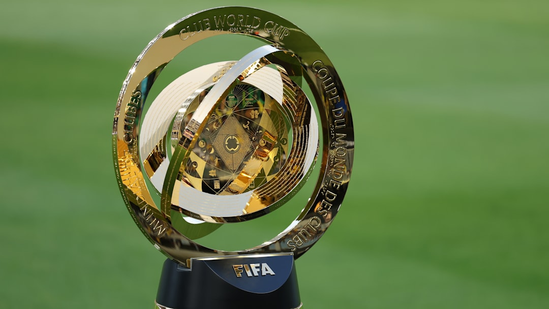 Le trophée de la Coupe du Monde des Clubs.
