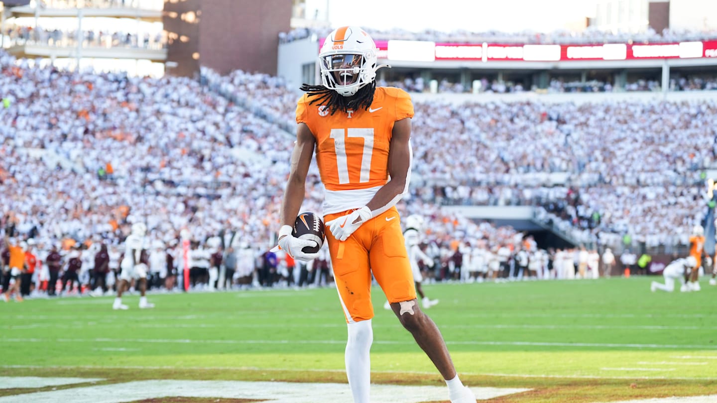 Multiple College WRs Added to 2025 Biletnikoff Award Watchlist