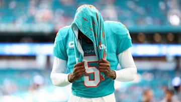 San Francisco 49ers v Miami Dolphins