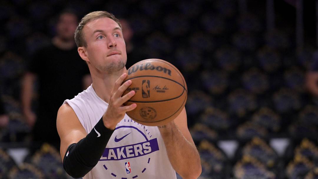 Apr 21, 2026; Los Angeles, California, USA; Los Angeles Lakers guard Luke Kennard (10). Mandatory Credit: Jayne Kamin-Oncea-Imagn Images