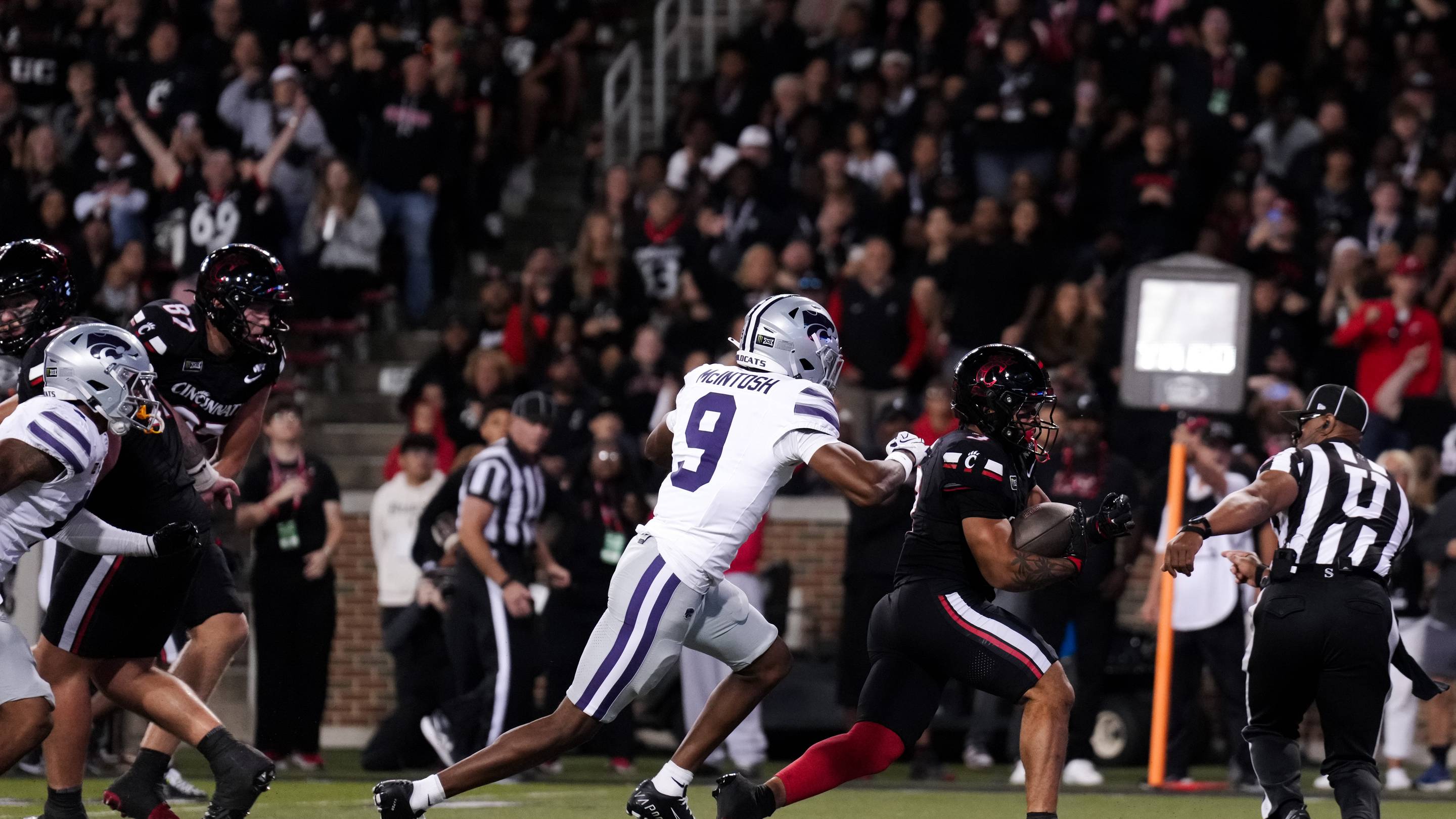 K-State's run defense exposed in loss at Cincinnati; how bad is it and can the Wildcats correct the issue?