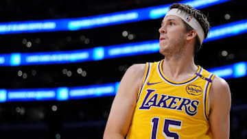 Golden State Warriors v Los Angeles Lakers