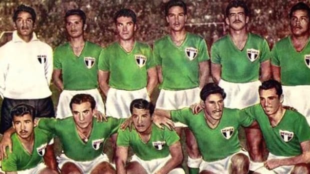 Playera ver que México usó en Suecia 1958.