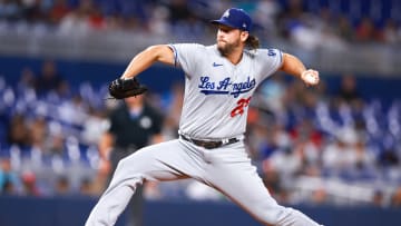 Los Angeles Dodgers v Miami Marlins