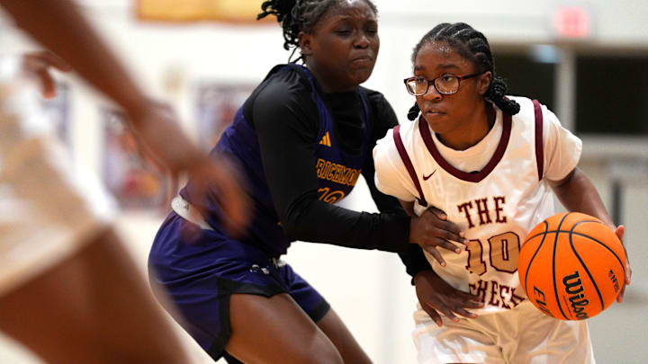 Cross Creek defeated Westside on Tuesday night with a final score of 106-27. Cross Creek defeated Westside on Tuesday night with a final score of 106-27.