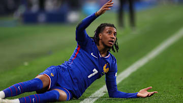 La France se contente d'un score de parité face à l'Israël (0-0).