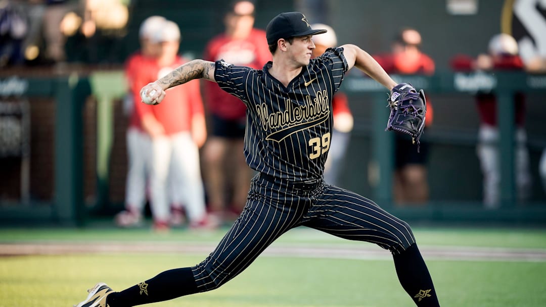 Vanderbilt pitcher Connor Fennell (39) pitches against Oklahoma during the first inning at Hawkins Field in Nashville, Tenn., Thursday, April 9, 2026.