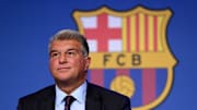Joan Laporta vient défendre son club.