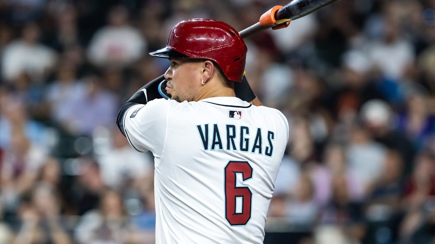 D-backs Make Flurry of Roster Moves thumbnail