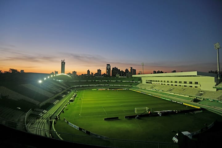 Coritiba v Figueirense - Brasileirao Series A 2014