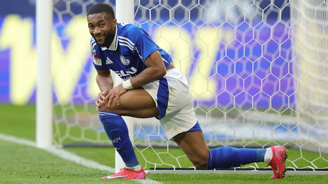 Vor dem Abschied? Moussa Sylla könnte Schalke nach nur einem Jahr wieder verlassen Vor dem Abschied? Moussa Sylla könnte Schalke nach nur einem Jahr wieder verlassen