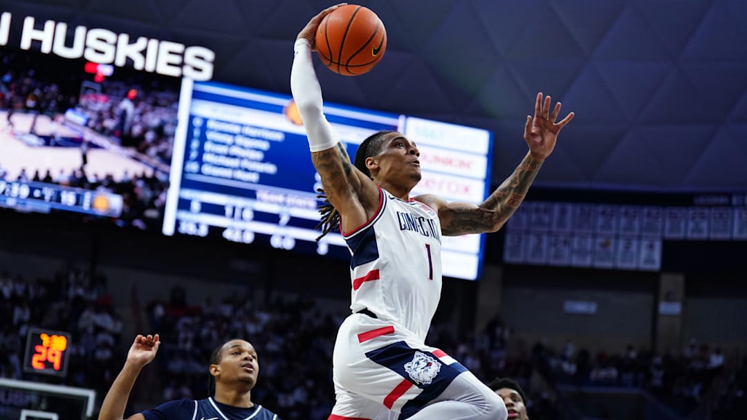 UConn Huskies guard Solo Ball 