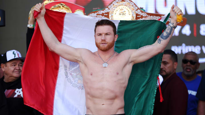 "Canelo" Álvarez defendió por última vez el título supermediano, con su pelea contra Jaime Munguía en 2024