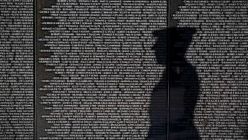 The Vietnam Veterans Memorial honors those who lost their lives in the Vietnam war.