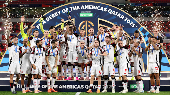 Vitória sobre o Cruz Azul rendeu taça do derby das Américas Vitória sobre o Cruz Azul rendeu taça do derby das Américas