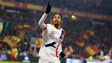 Bradley Barcola et le PSG visent une qualification pour les barrages