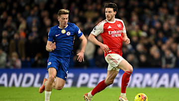 A point at the Bridge