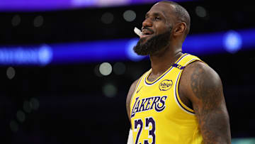 Memphis Grizzlies v Los Angeles Lakers