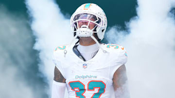 Buffalo Bills v Miami Dolphins - NFL 2025