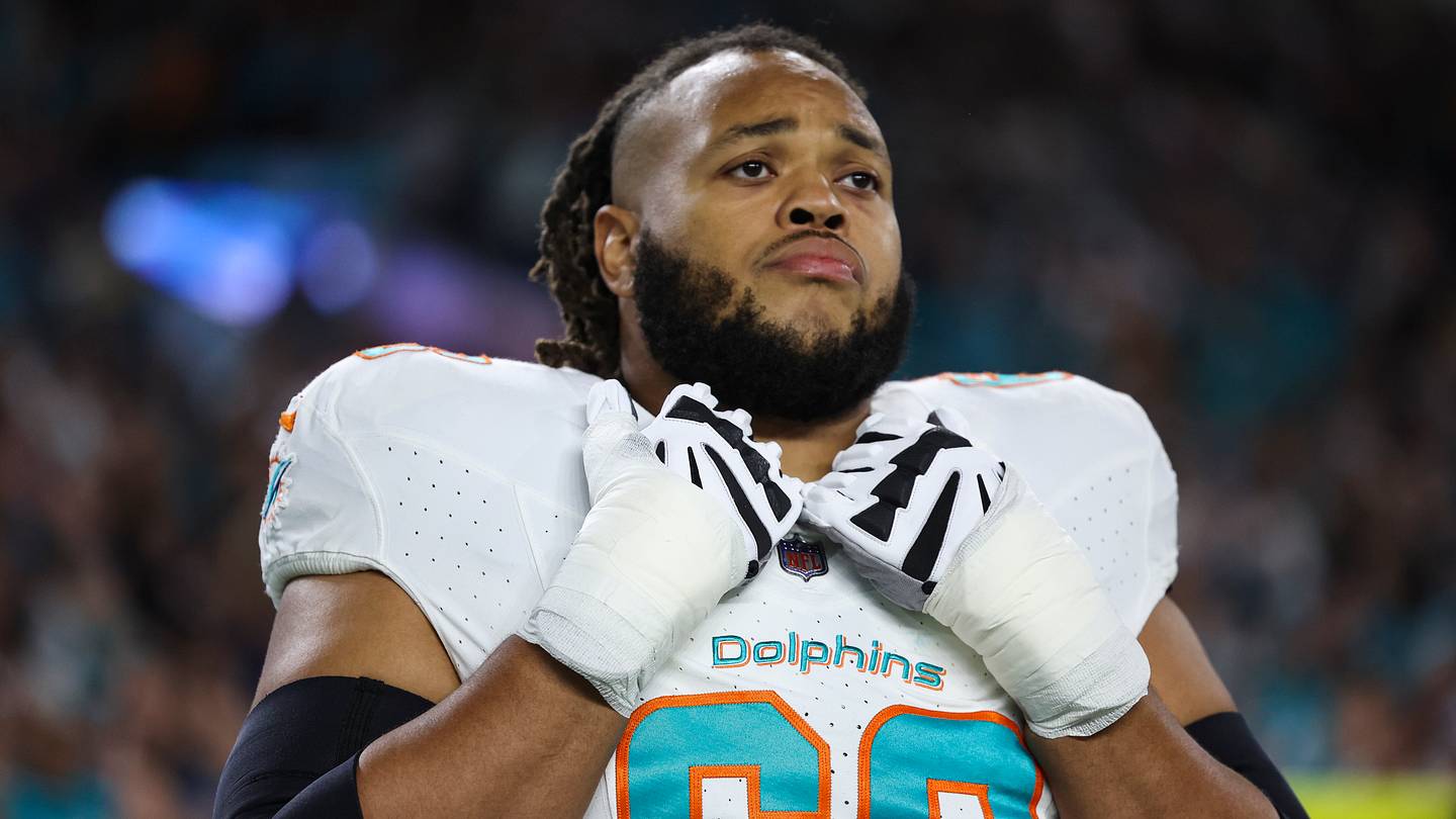 Free Agency: The morale of fans of the Miami Dolphins is very low after many homegrow - Vimarsana News