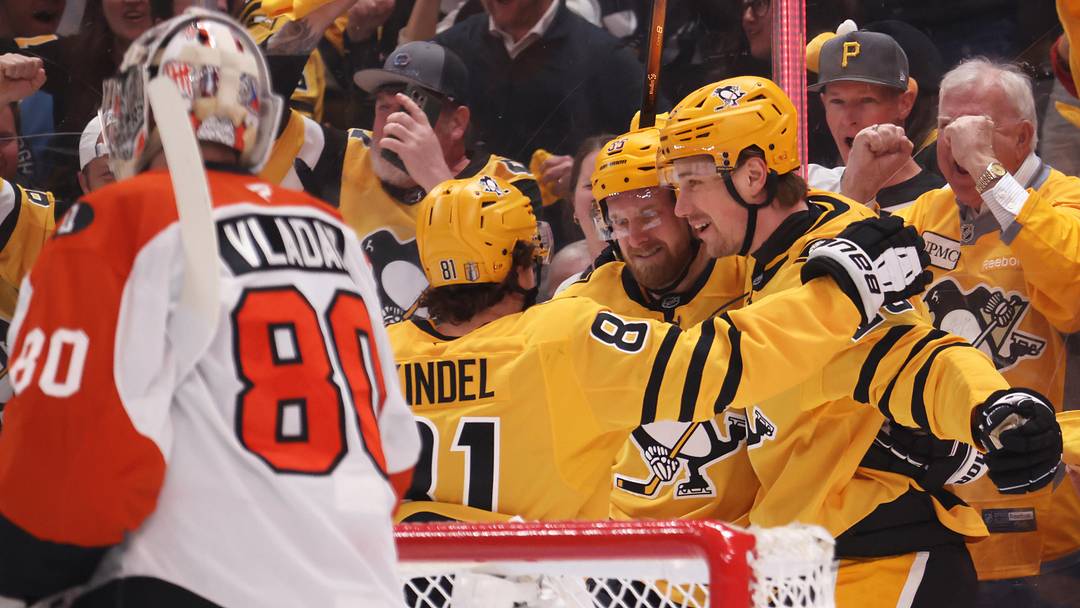 Elmer Soderblom, Ben Kindel, Anthony Mantha | Philadelphia Flyers vs Pittsburgh Penguins, NHL 2026 Stanley Cup Playoffs