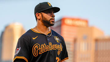 Toronto Blue Jays v Pittsburgh Pirates