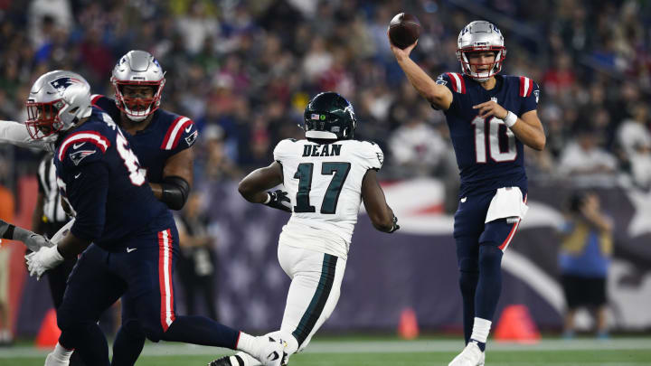 Philadelphia Eagles v New England Patriots