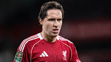 Federico Chiesa remains out of the Italy setup.