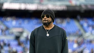 Pittsburgh Steelers v Baltimore Ravens