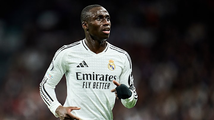 Ferland Mendy nähert sich seinem Comeback Ferland Mendy nähert sich seinem Comeback