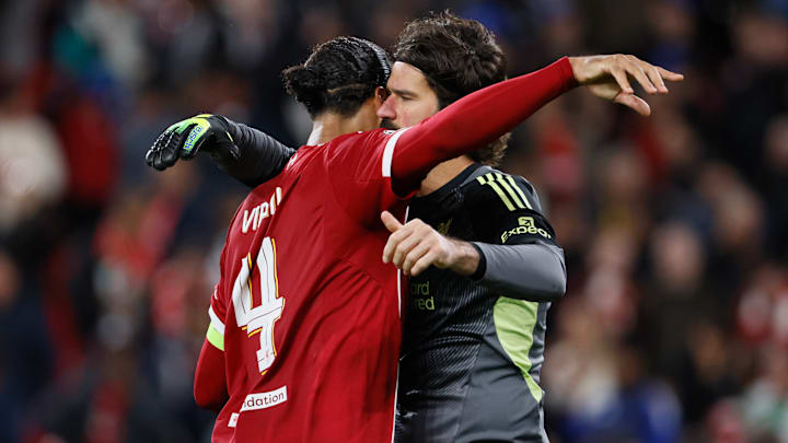 Goleiro Alisson está voltando ao time do Liverpool