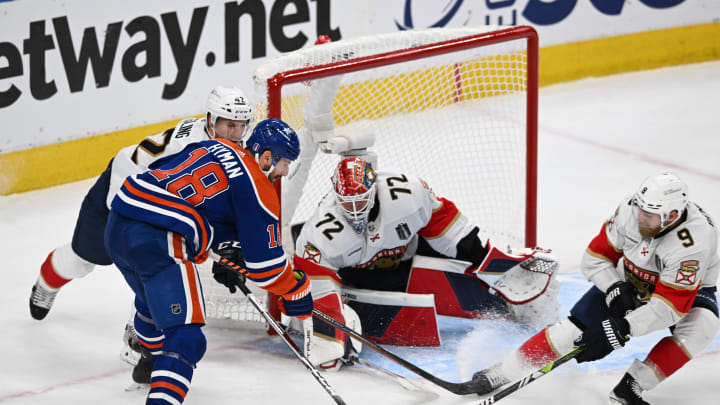 Edmonton Oilers left wing Zach Hyman (18) shoots the puck on Florida Panthers goaltender Sergei Bobrovsky (72)
