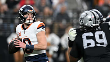 Denver Broncos v Las Vegas Raiders