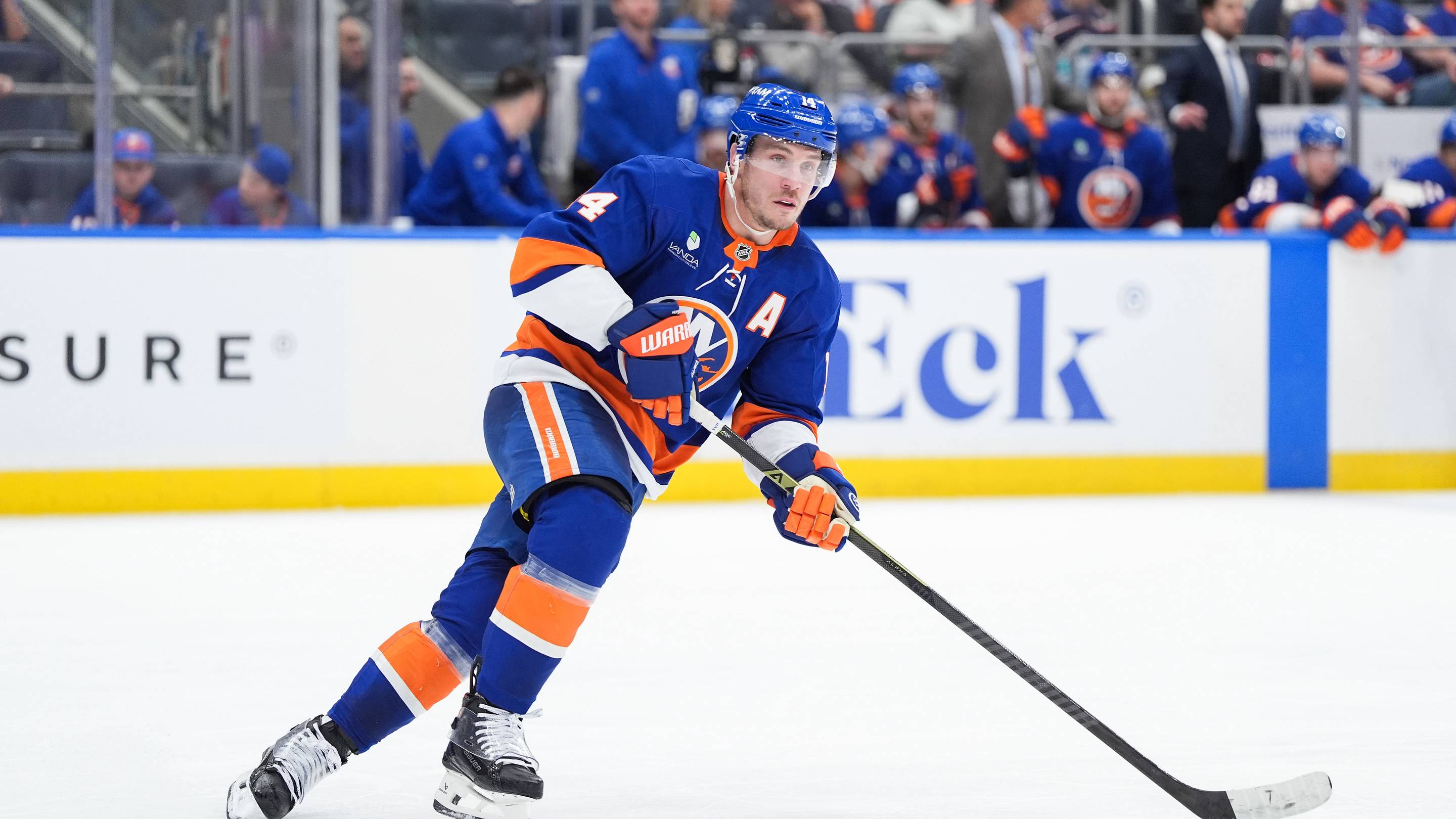 Why Bo Horvat Could Be Most Important Player for NY Islanders This Season