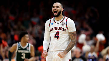Michigan State v Auburn