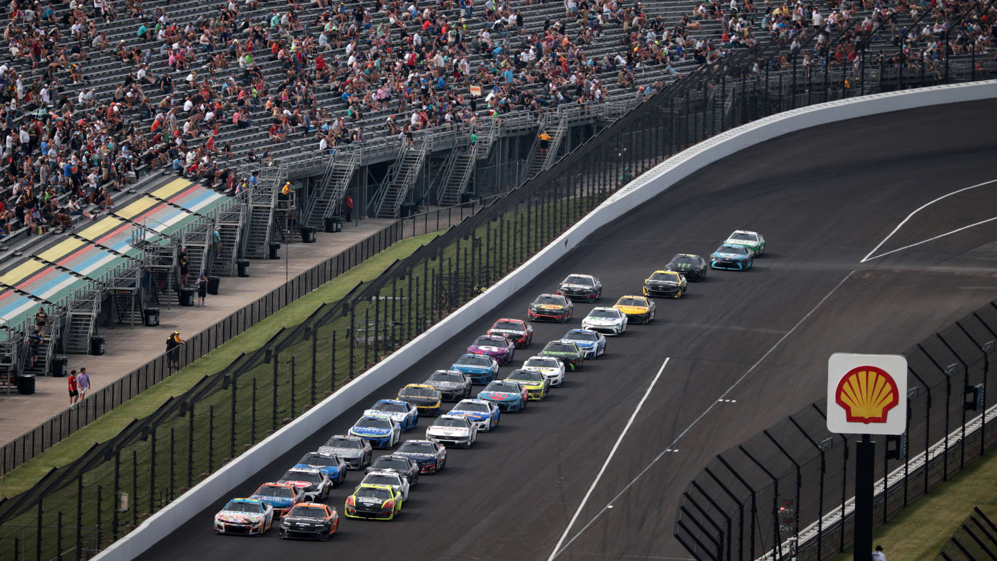 NASCAR: Brickyard 400 возвращается в Индианаполис лишь временно?