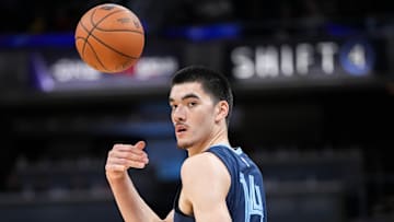 Memphis Grizzlies v Indiana Pacers