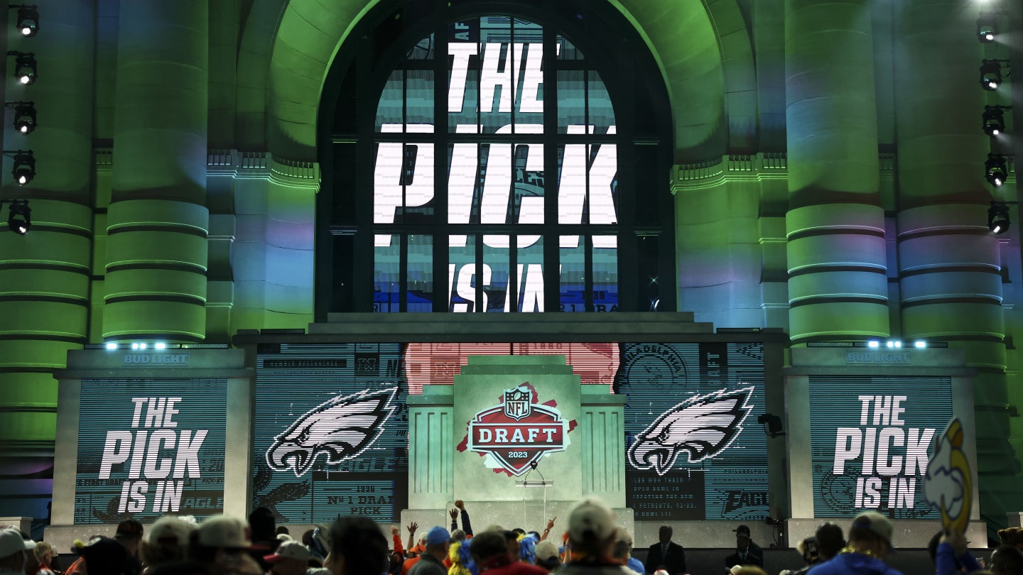 2-Round 2024 NFL Mock Draft: Blockbuster Drake Maye Trade Is One