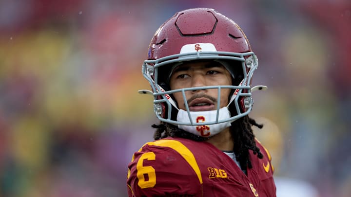 USC Trojans Iowa Hawkeyes NCAA Football Game