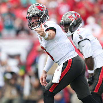 The Tampa Bay Buccaneers and quarterback Baker Mayfield are favored in Week 6. 