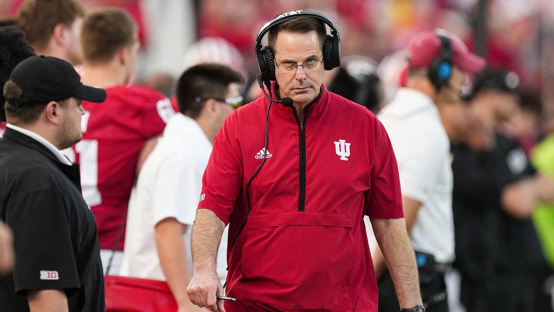 Indiana Hoosiers head coach Curt Cignetti walks up the sidelines Thursday, Jan. 1, 2026, during the 112th annual Rose Bowl game in Pasadena. Indiana Hoosiers defeated Alabama Crimson Tide, 38-3.