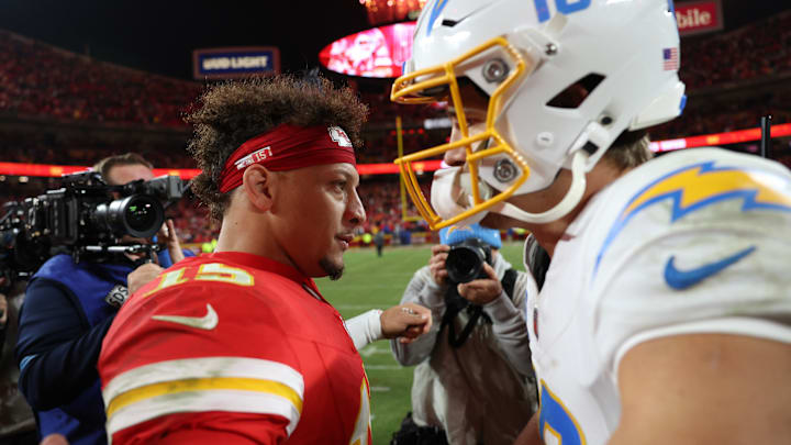 Los Angeles Chargers v Kansas City Chiefs