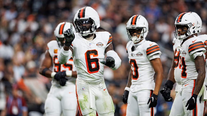 Cleveland Browns v Las Vegas Raiders