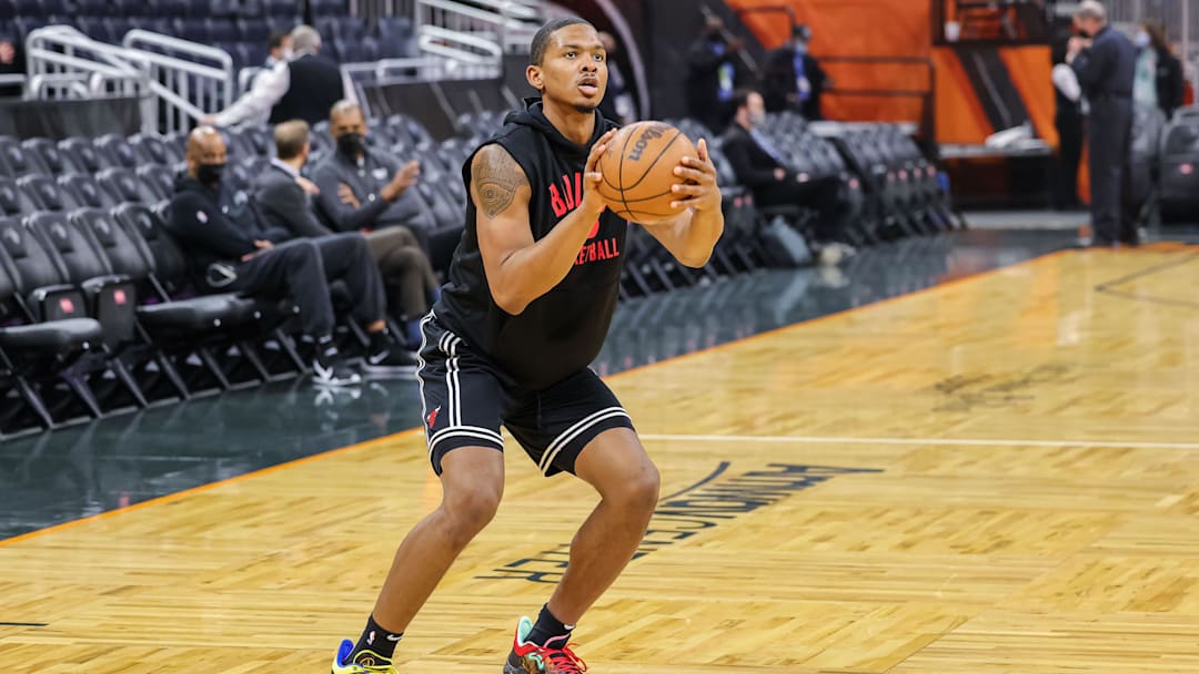 Jan 23, 2022; Orlando, Florida, USA; Chicago Bulls forward Malcolm Hill (14) warms up before the game against the Orlando Magic at Amway Center.