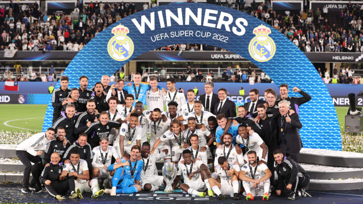 Real Madrid bateu o Eintracht Frankfurt por 2 a 0 e conquistou a Supercopa da UEFA de 2022